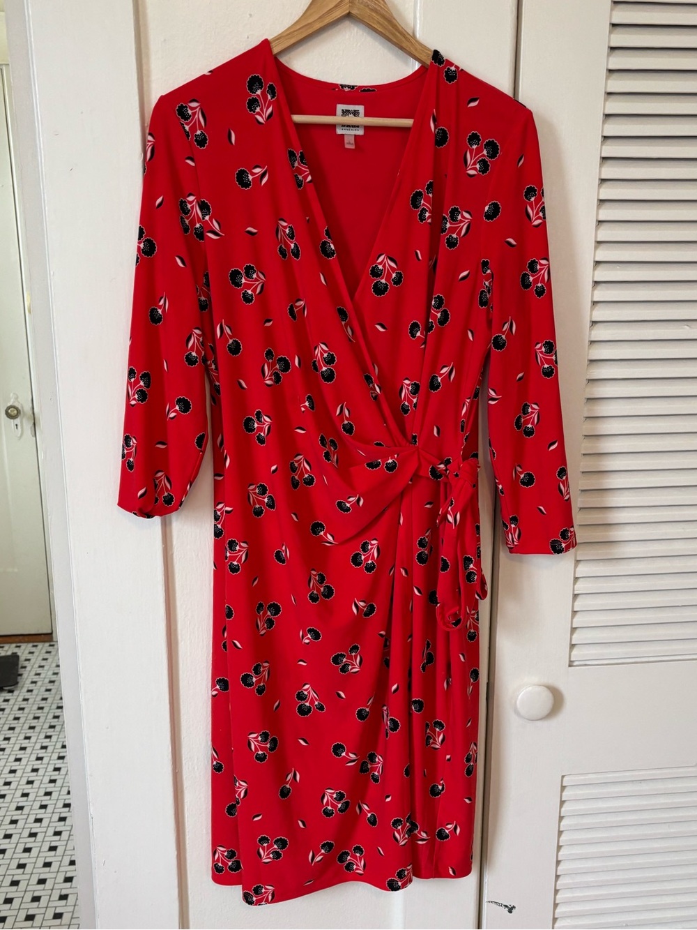 Anne Klein Red Floral Wrap-Style Midi Dress with Side Tie Size Large